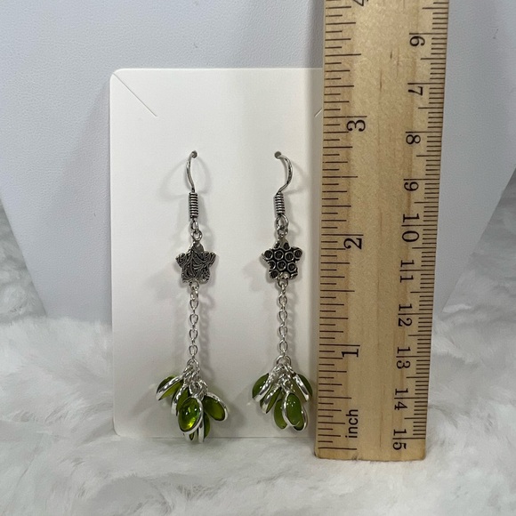 Peridot 925 Earrings - Picture 2 of 3